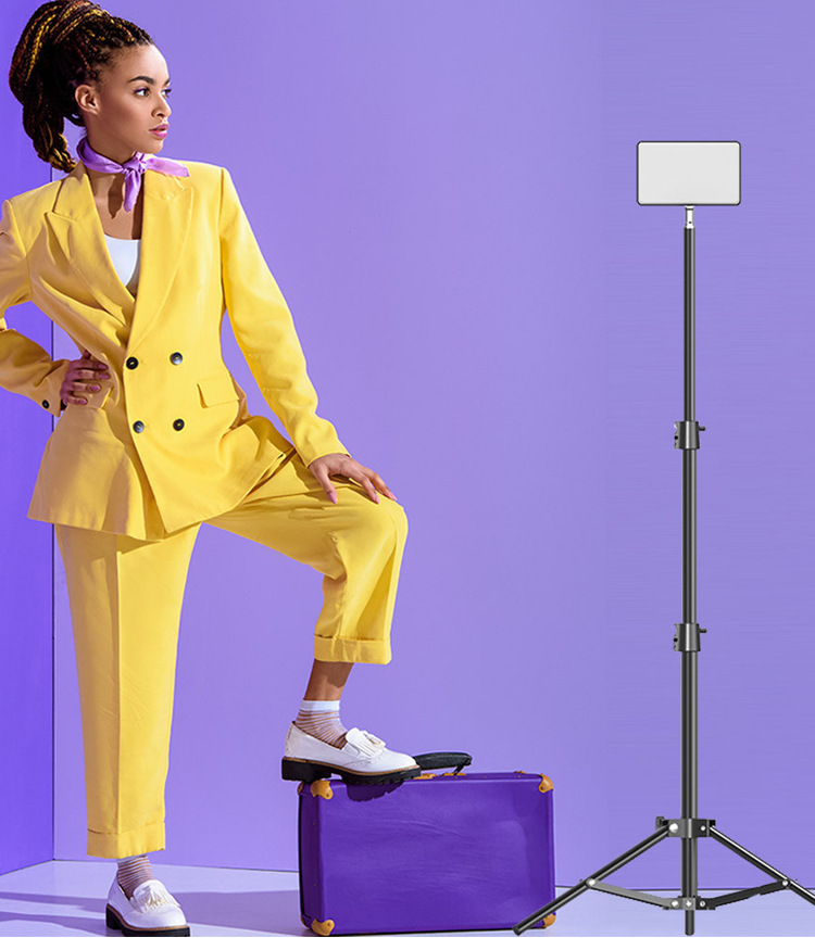 Full-color RGB conference fill light, LED desktop flat panel light, handheld photo and video shooting, live streaming pocket light, dashcam all-in-one machine, portable photography light adjustment pic 10