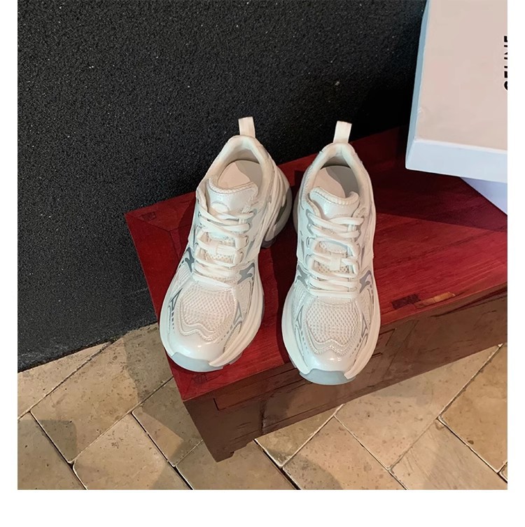 葡萄妈同款2024夏季新款轻便运动鞋透气网面厚底增高老爹鞋女详情25