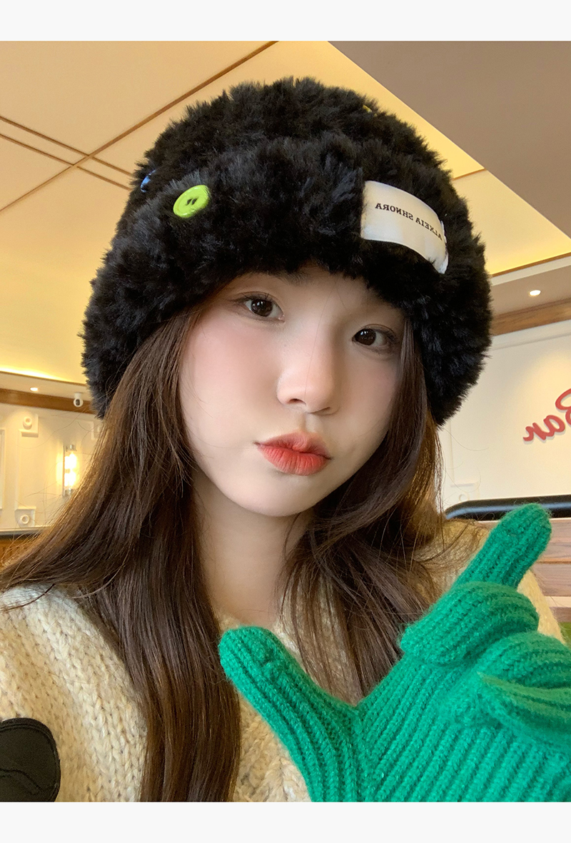白鹿同款韩版纽扣仿皮草毛绒针织毛线帽女秋冬加厚保暖护耳渔夫帽详情13