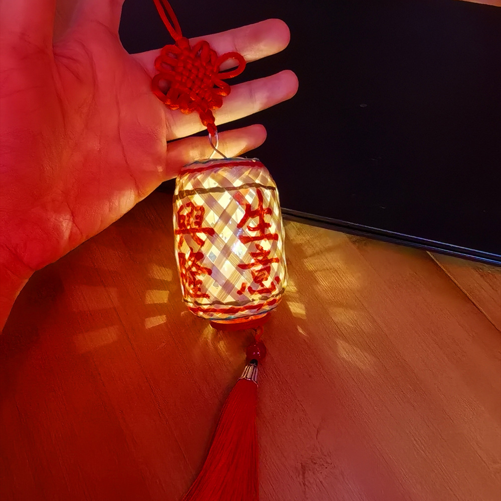 Night market night tour hand-held luminous bamboo woven small lanterns, pure handcrafted bamboo woven mini painted car decoration pendants, cross-border pic 17