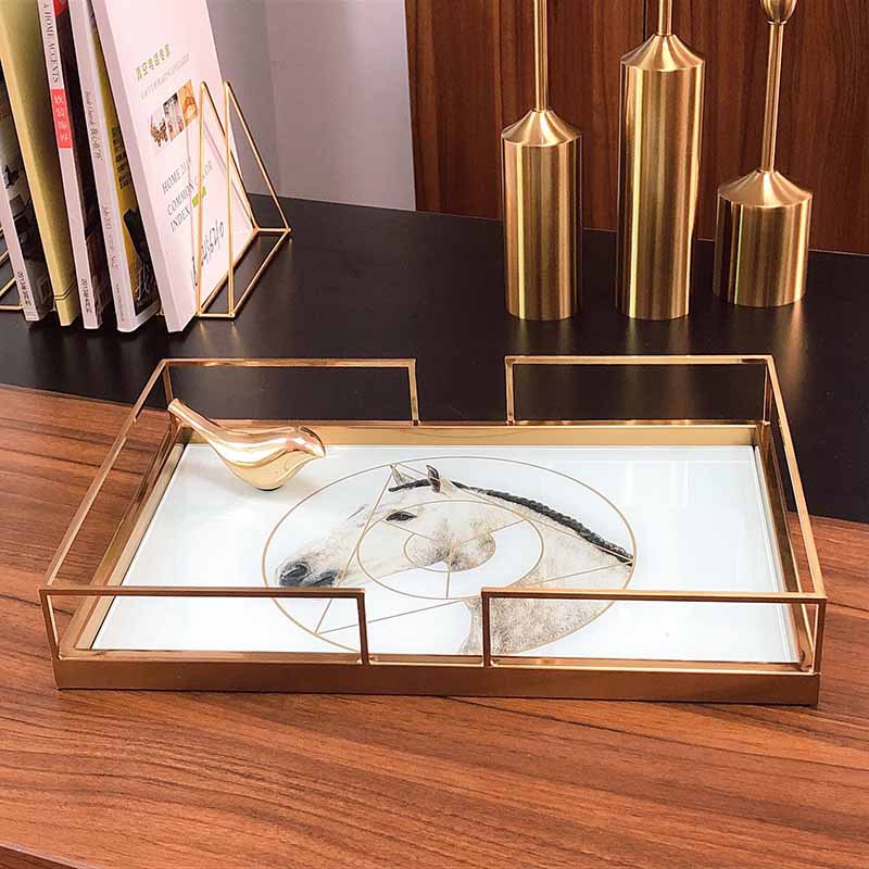 European-style light luxury metal model room tray ornaments, tea trays, coffee tables, storage and storage items, and soft furnishings for the model room pic 1