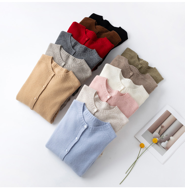 Qili Colorful Gemstone 12-color seamless one-piece Merino wool button cardigan, a versatile knitted long-sleeved top for commuting pic 63