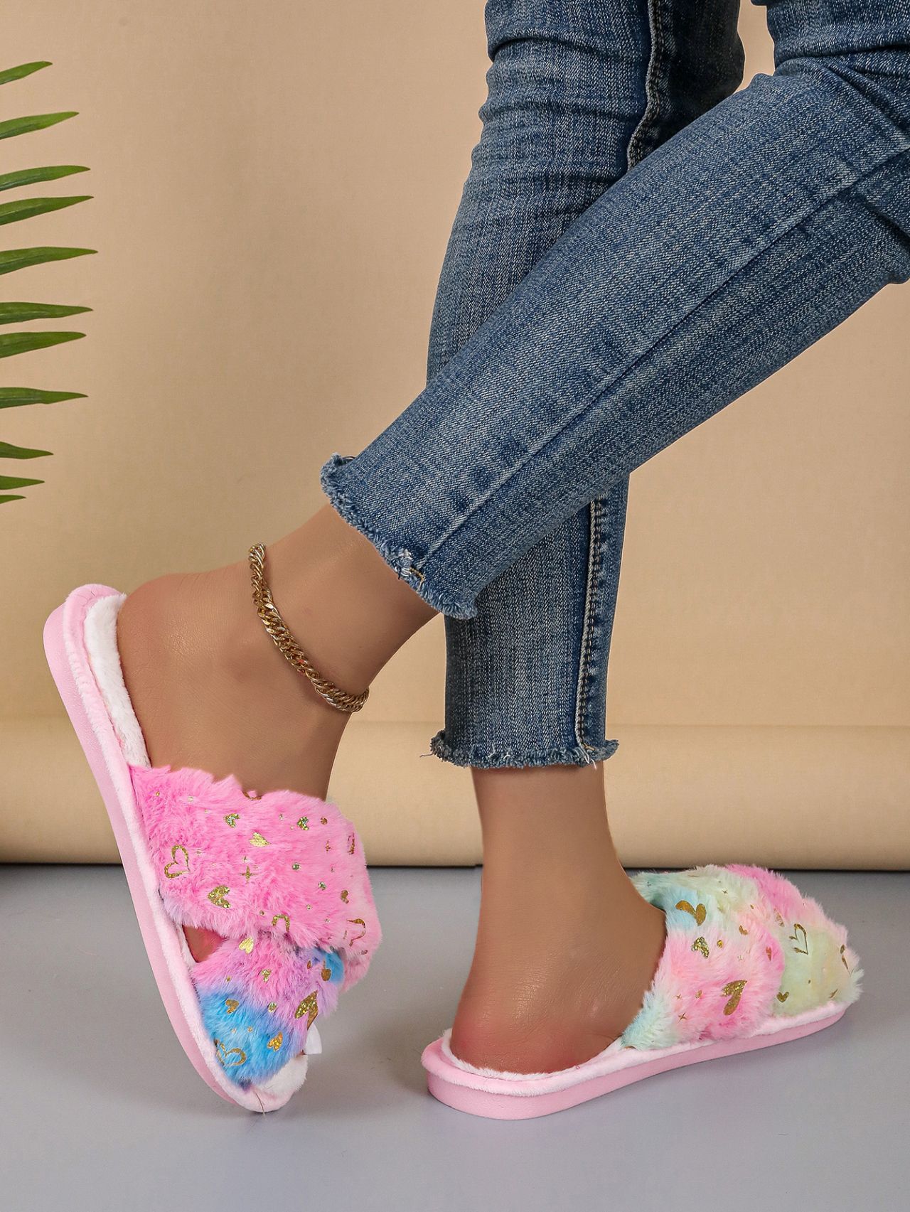 亚马逊交叉彩色毛毛绒拖鞋2024秋冬新款室内保暖棉鞋漏趾毛毛拖鞋详情14