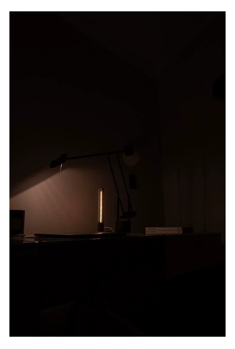 Augelight wireless sensor light, night light, bedroom sleep wake-up light, camping light, gift for boys, rechargeable clip table lamp pic 18