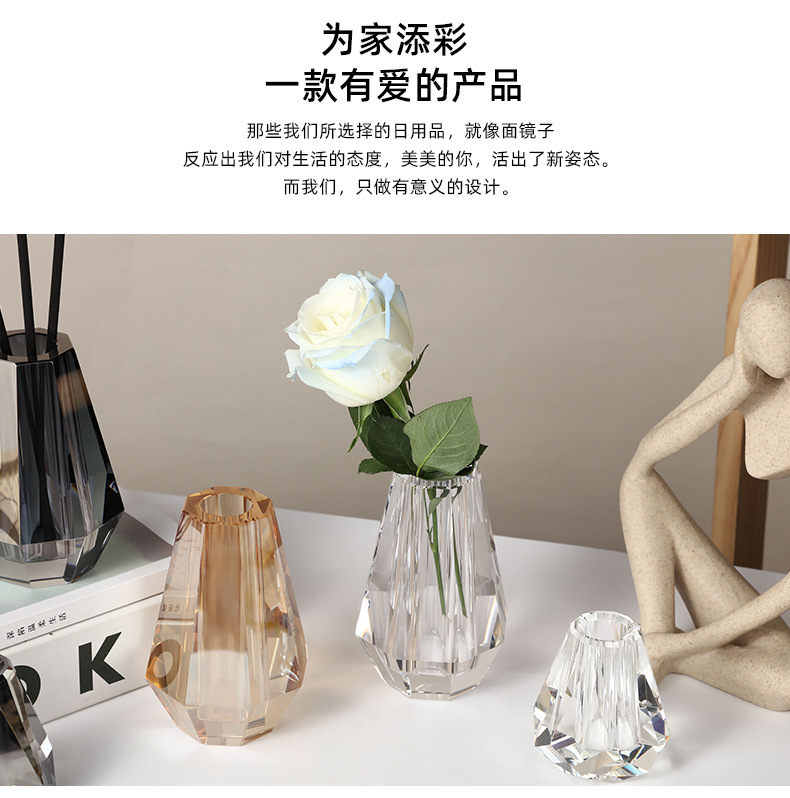 Glass vases, aroma diffusers, simple American transparent tabletop, restaurant tea table, decorative items, crystal handicrafts in stock pic 3