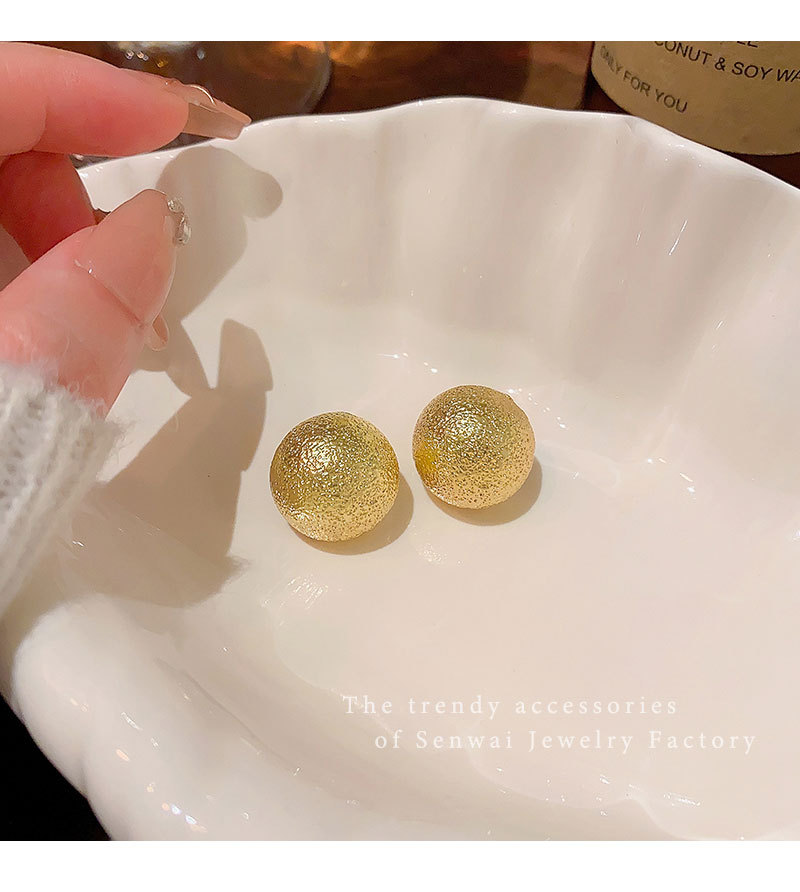 Retro Hong Kong-style golden texture ball earrings, simple and niche, versatile bestseller stud earrings, high-end and elegant earrings for women pic 26