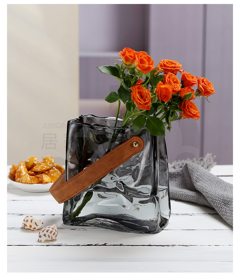 北欧ins风皮带褶皱手提包包玻璃花瓶设计师奶油鲜花花篮详情12