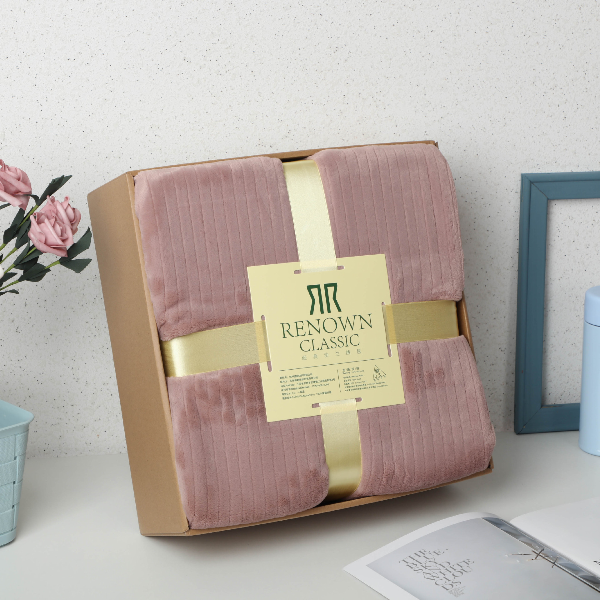 Flannel blanket, small winter single-person cover blanket, embroidered logo, office midday rest air conditioner, coral fleece nap blanket pic 7