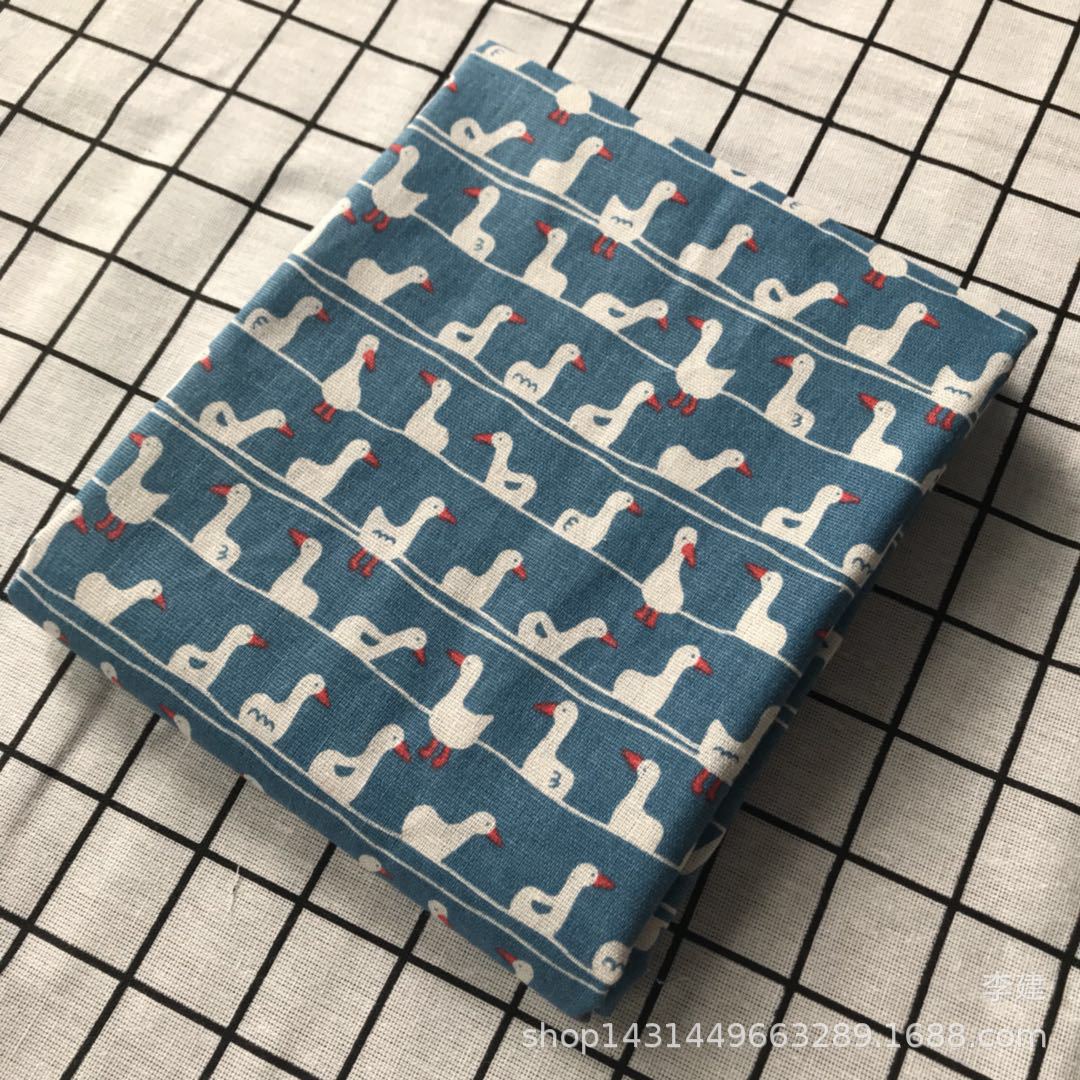 Jianxiang Textile Factory supplies linen printed Nordic-style tablecloths, cushions, aprons and storage bags, which can be made into PE film pic 32