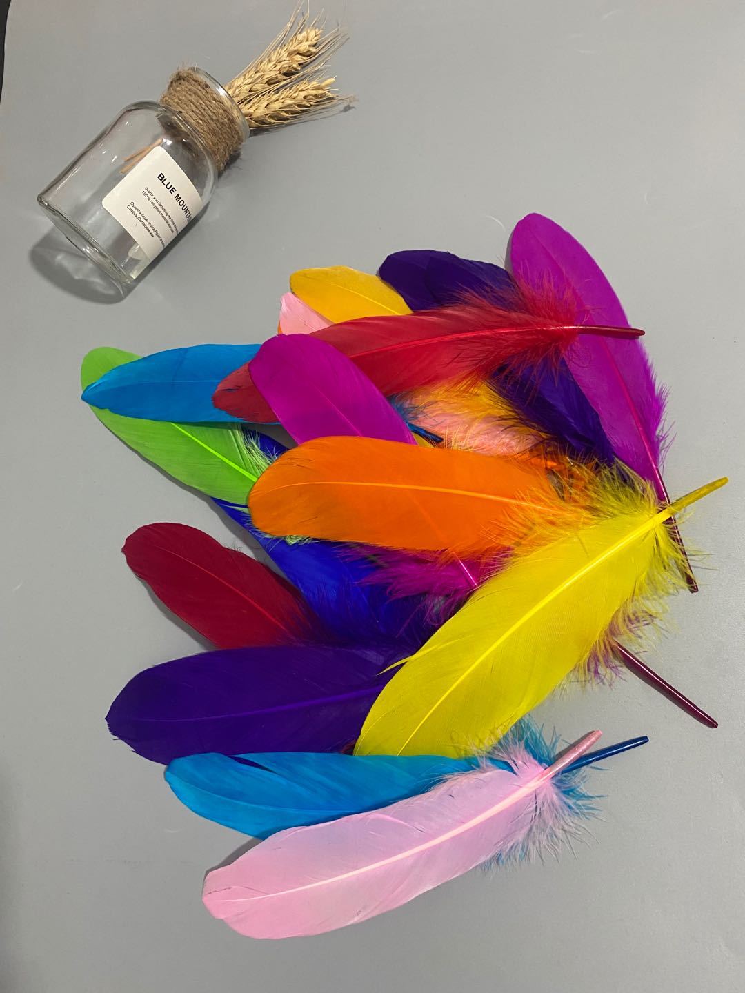 High-quality goose feathers, hard and fluffy, wholesale in stock, DIY colorful feathers, wedding decoration materials, white goose feathers pic 19