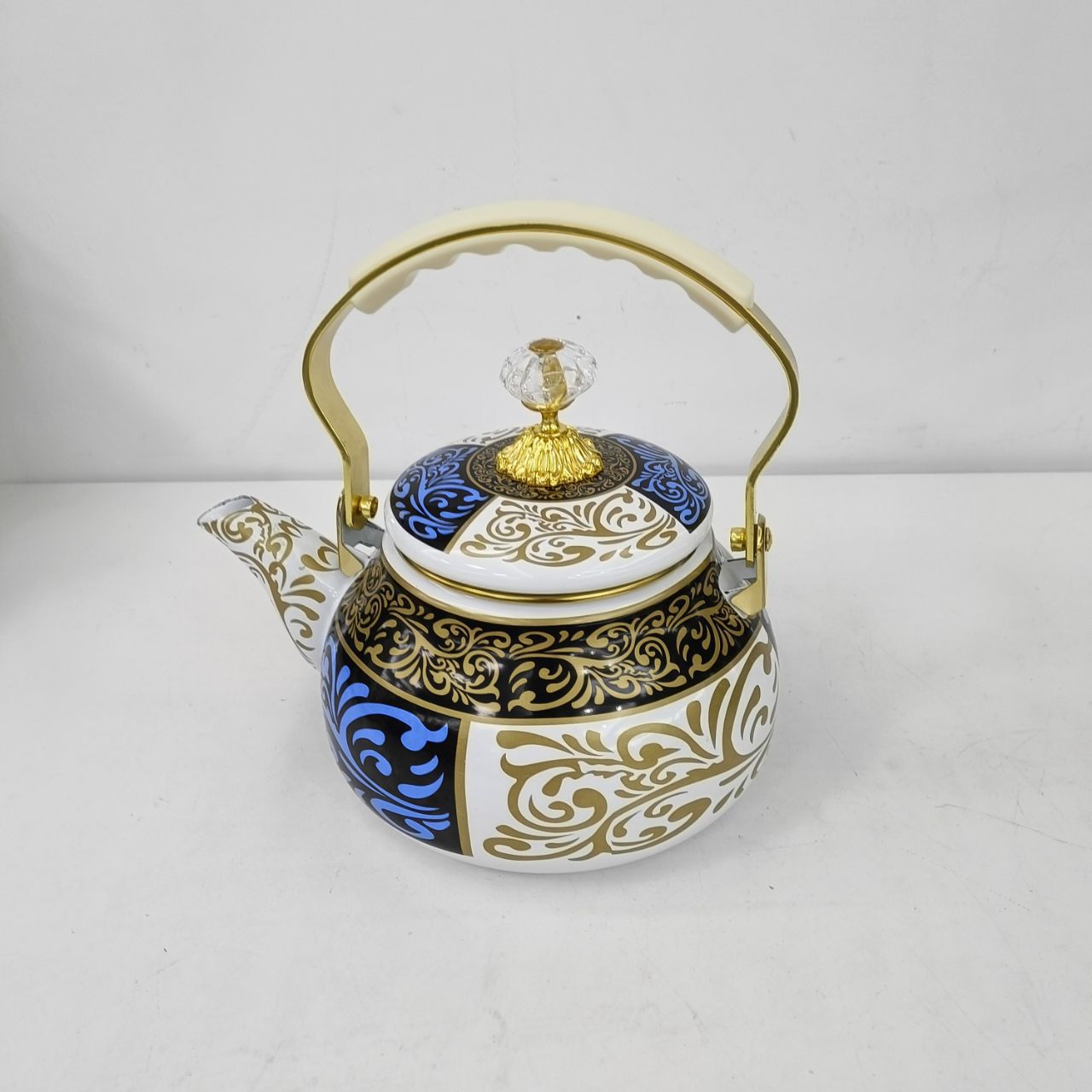 The latest Middle East Saudi flower-shaped enamel water kettle 2.1L, 2.6L enamel teapot, coffee pot, induction cooker with open flame pic 2