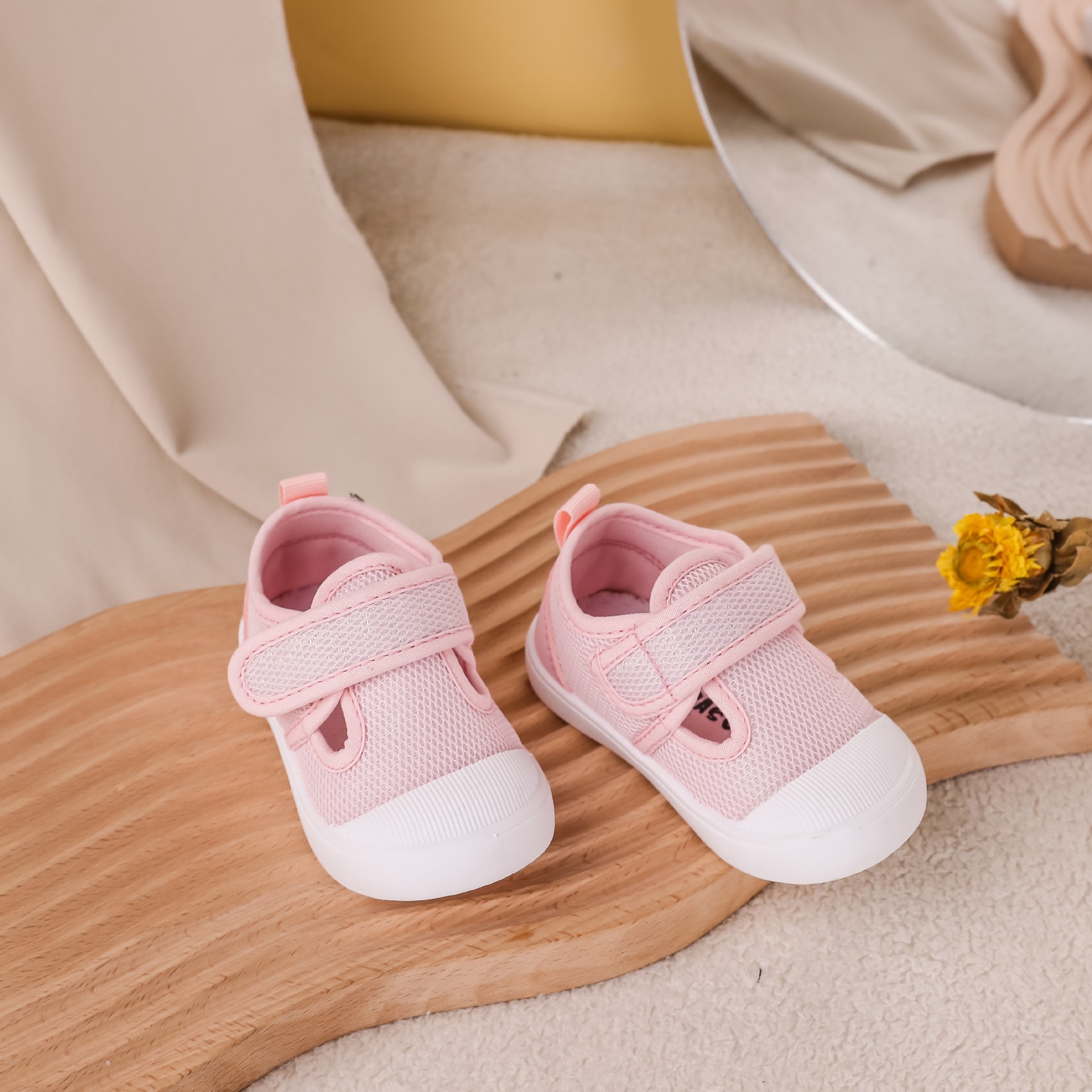 宝宝学步鞋夏季女童鞋魔术贴休闲透气网面凉鞋软底儿童室内鞋代发详情10