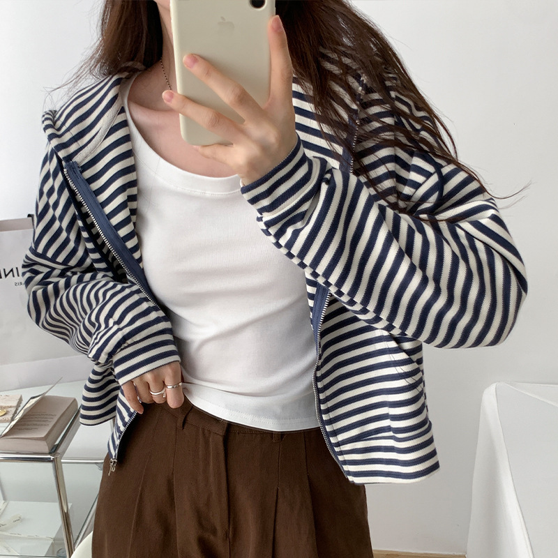 Korean hooded long-sleeved T-shirt for women 2023 autumn/Winter new style, slimming and form-fitting solid color hoodie, versatile top and base layer pic 4