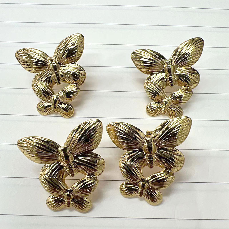 European and American stud earrings, retro metal butterfly, high-end and simple earrings, French court-style copper gold-plated earrings pic 5