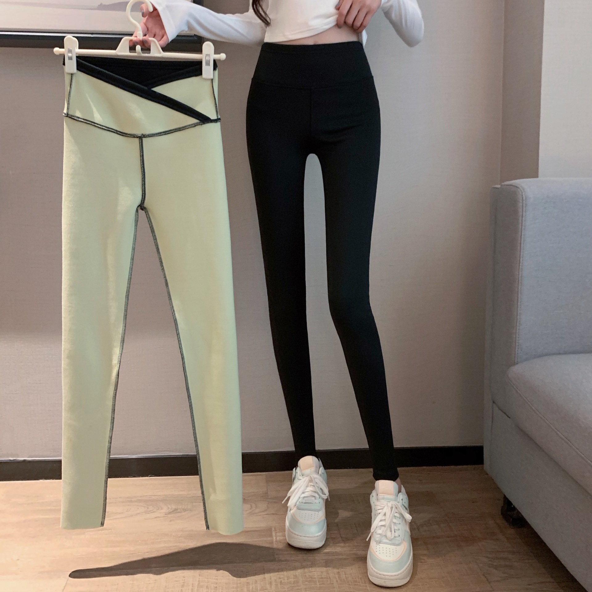 Three-point shark pants leggings for women, five-point summer thin tight-fitting outerwear, and nine-point letter-shaped belt-cinching and hip-lifting Barbie pants pic 43