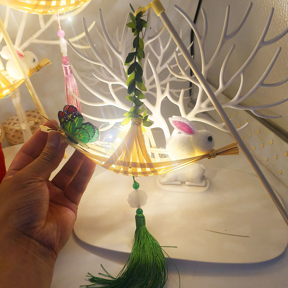 Handmade bamboo mini rabbits, butterflies, small boats, lanterns that light up, hand-held night tour and night market stalls, small lanterns pic 2