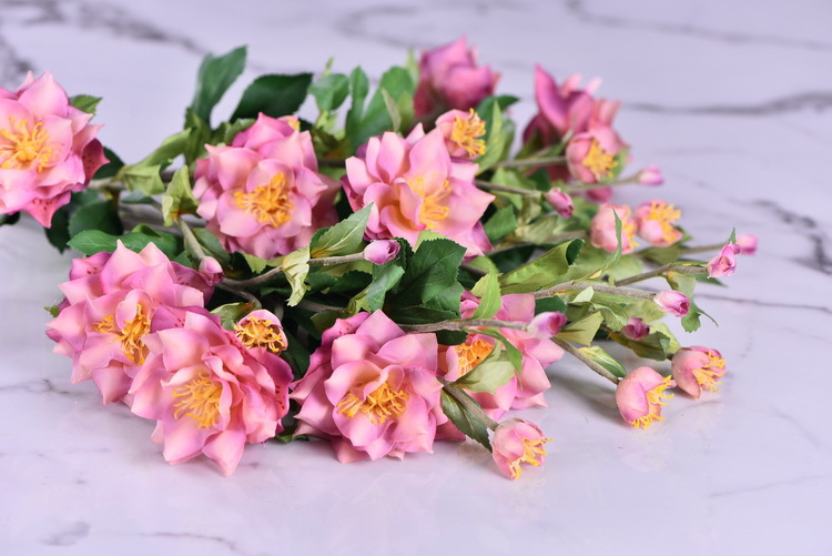 Dongli Flower Industry Factory directly sells artificial roses, ice mountain roses, home furnishings, hotels, shopping malls, wedding decorations, artificial flower bouquets, and high-end ornaments pic 14