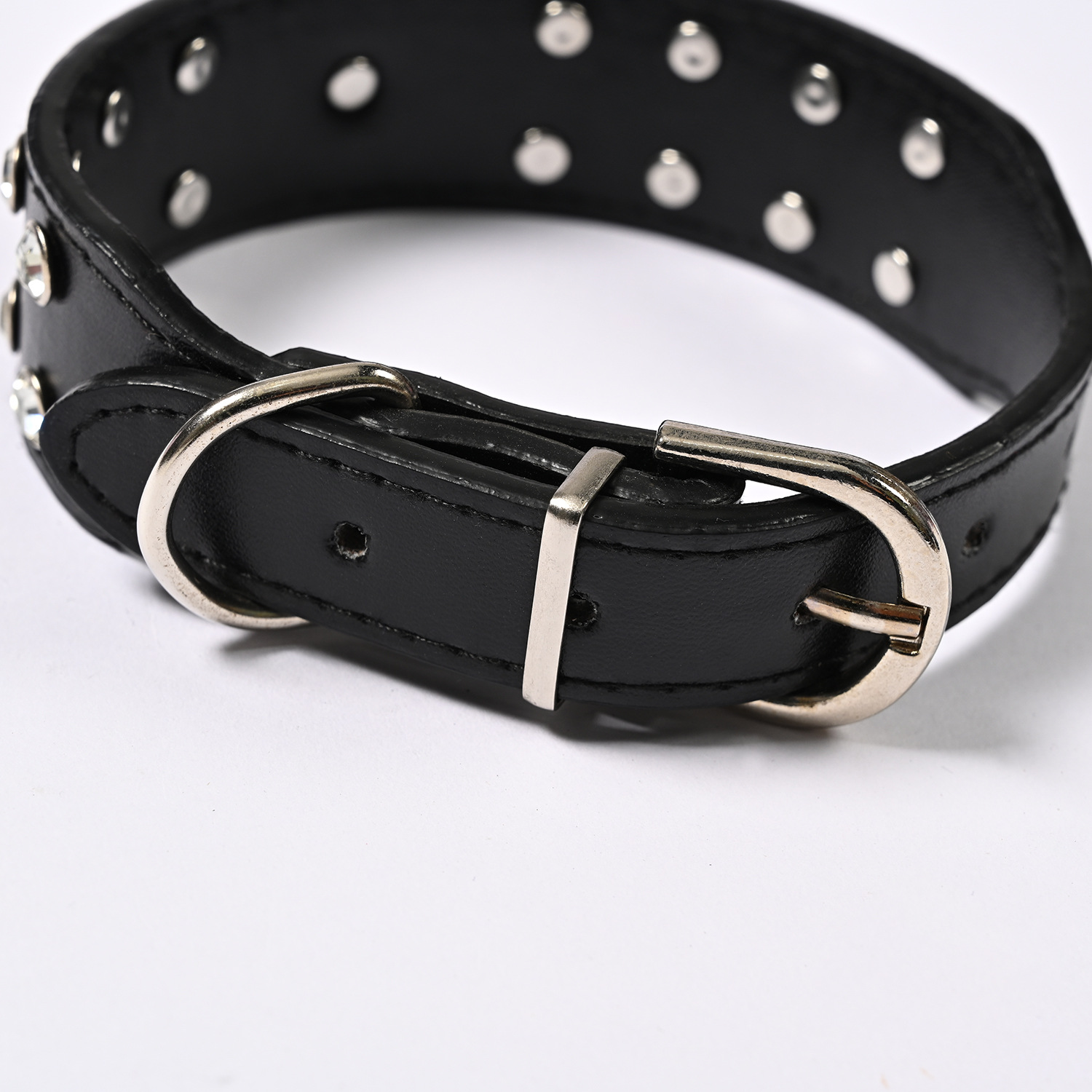 2022 New PU leather heart-shaped dog collar, pet neck collar, pet accessory, adjustable dog collar, factory wholesale pic 13