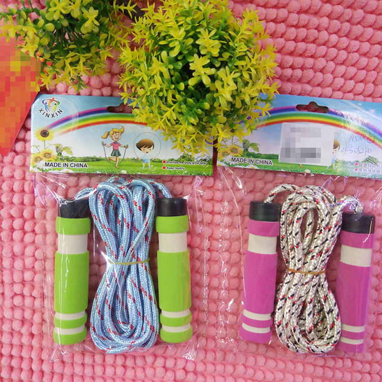 Two-yuan store factory direct sales of fitness equipment A5 double-color handle skipping rope wholesale pic 75