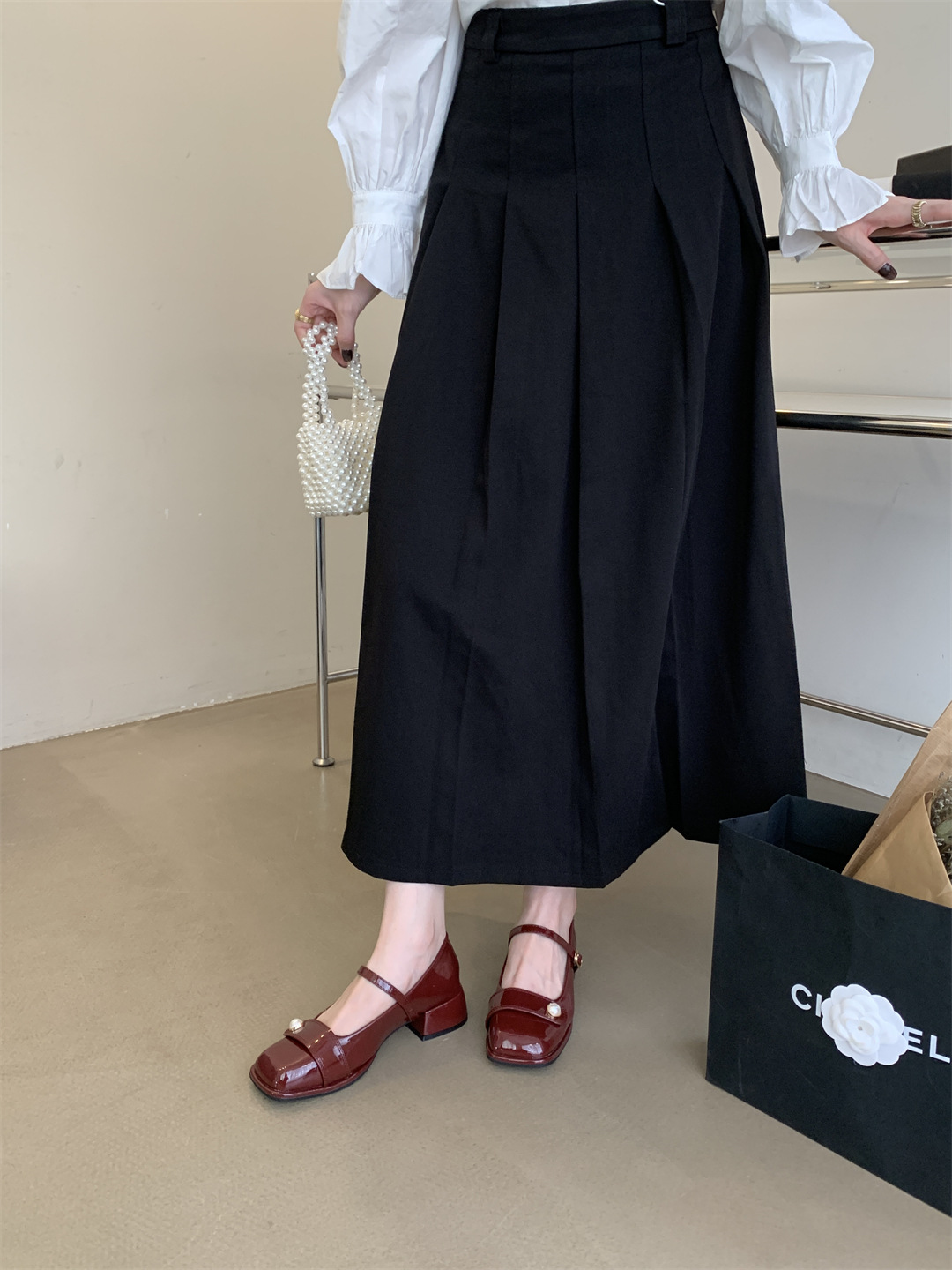 2023秋季新款时尚方头珍珠小香风纯色玛丽珍粗跟百搭时装单鞋女详情21