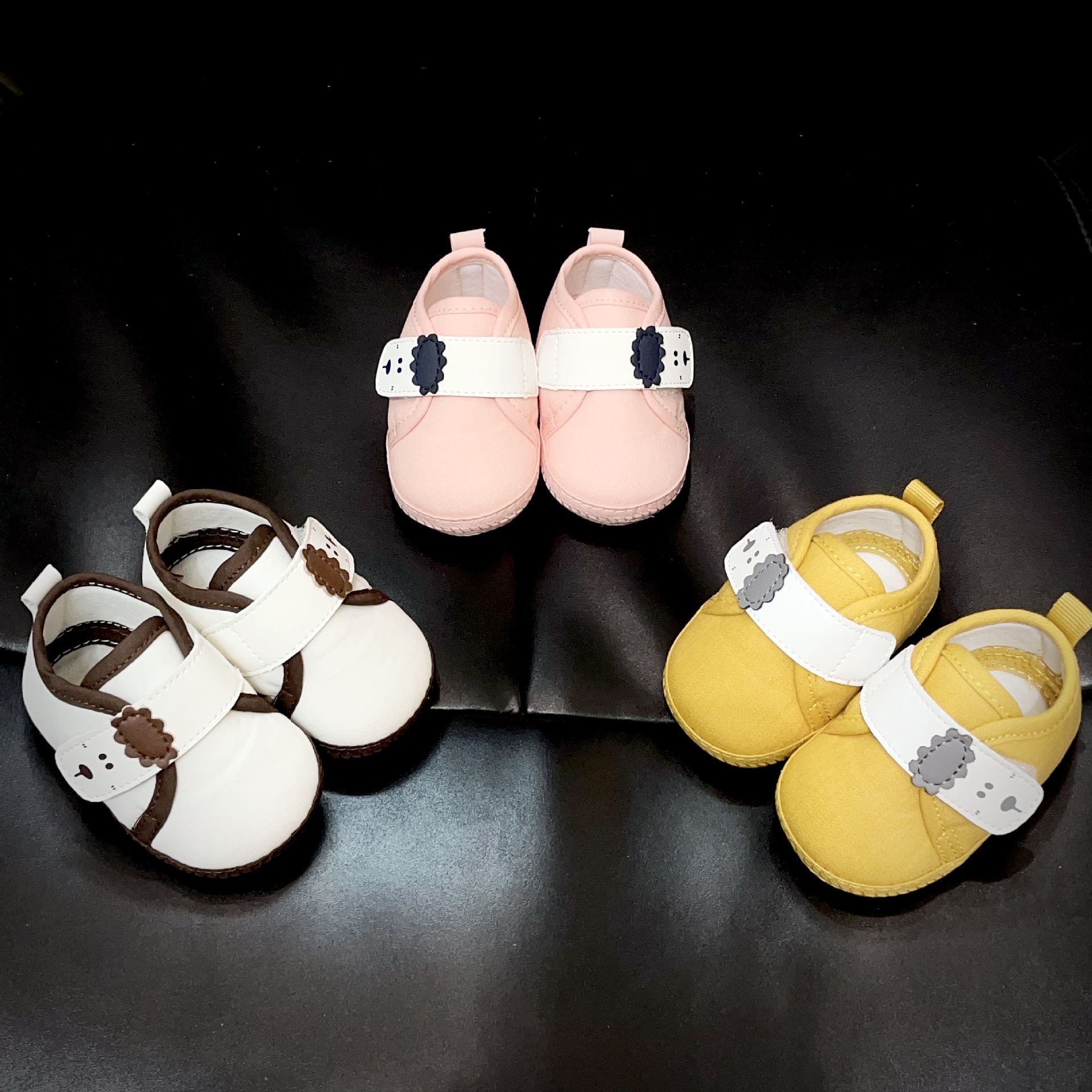 蹦哒哒春秋款小码段0-1一岁品牌男女宝宝婴儿学步机能童鞋子软底详情3