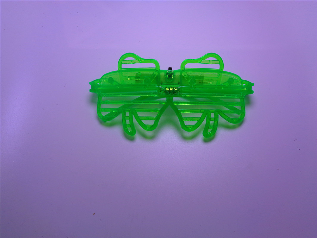 Birthday party glowing eyes, flashing cheers, blinds, LED eyes, street stall bestsellers, plastic butterfly eyes pic 15