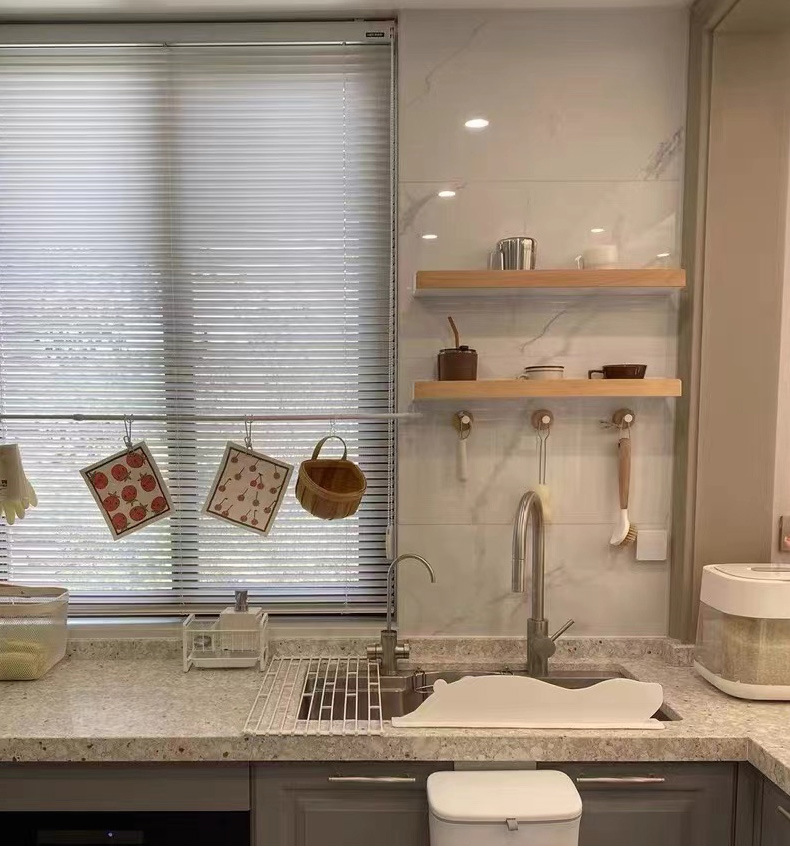 厨房原木可拆洗调料架免打孔壁挂式调味瓶厨房用品大全实木置物架详情13