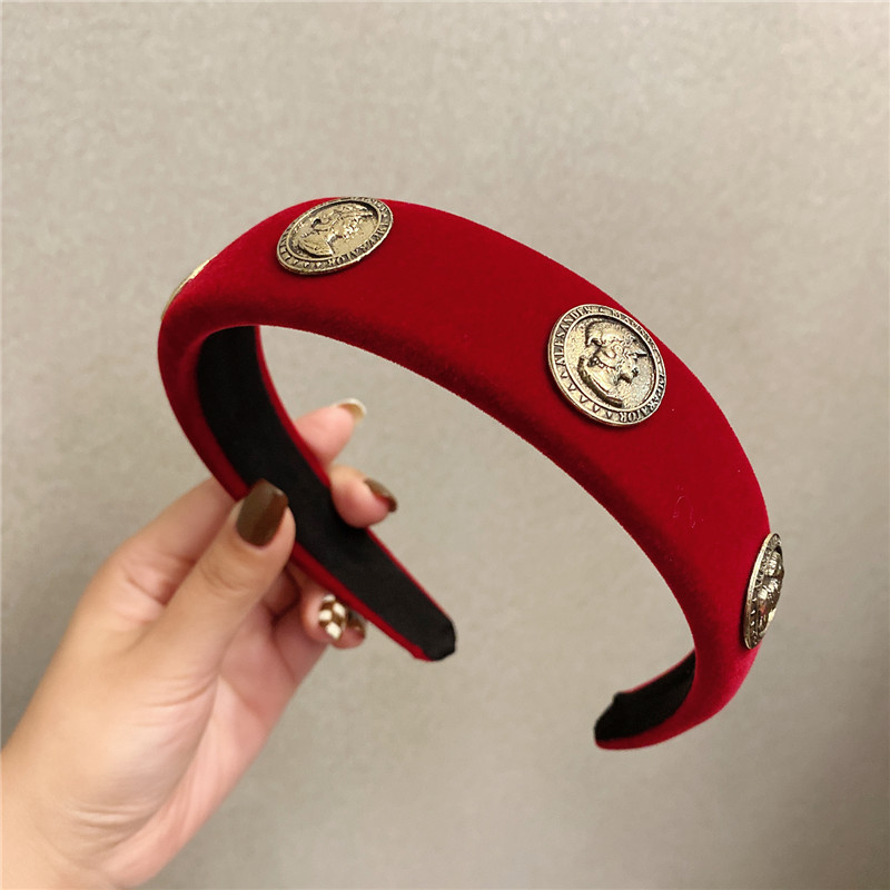 Velvet vintage headband ~ Little Champs-style Baroque court alloy human head portrait headband, the same hair accessory as the Instagram influencer pic 5