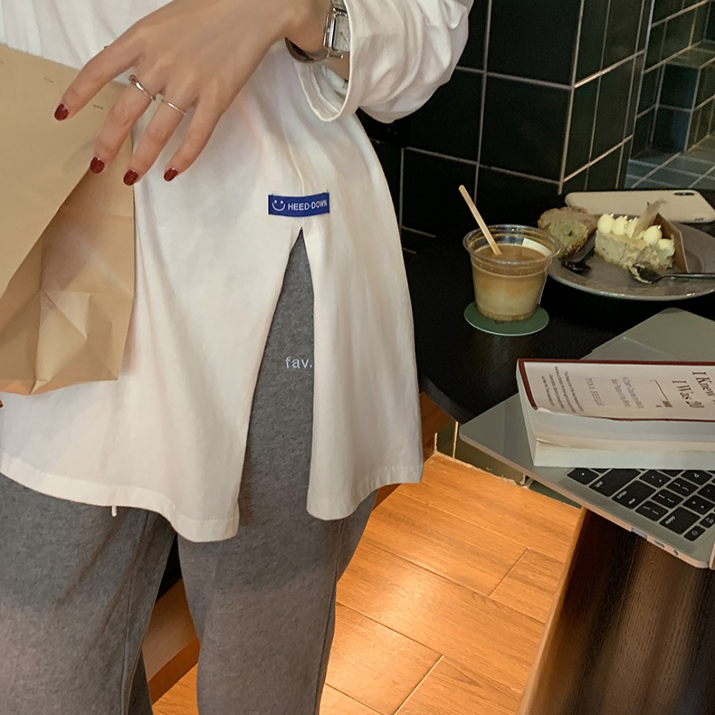 黄峥简约贴标开叉长袖T恤女2022春韩版宽松休闲设计感上衣T85396详情23