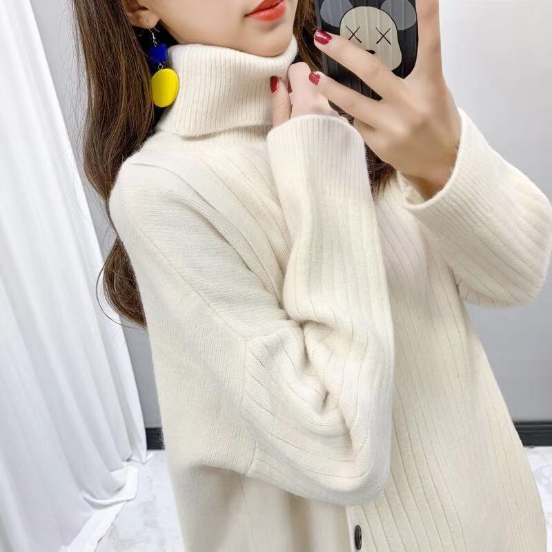 A new Korean style high-neck sweater for women in the autumn and winter of 2023, a loose and laid-back mid-length irregular knitted top pic 13