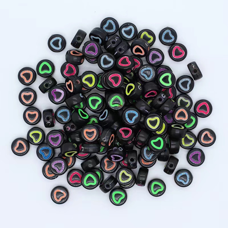 Amazon Cross-border 6mm plastic heart-shaped heart black and white color acrylic loose bead decoration 500g pic 4