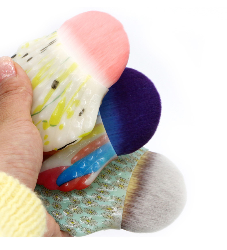 Factory direct sales of cross-border fan-shaped shell-shaped foundation brushes, single multi-functional semi-circular blush brushes and beauty brush tools pic 16