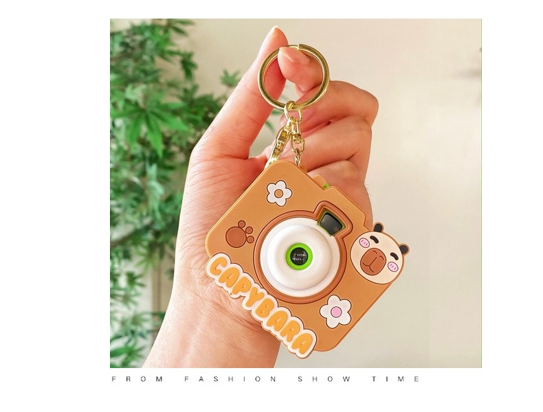 卡皮巴拉投影机钥匙扣小水豚发光相机儿童玩具包包挂饰精致小礼品详情14