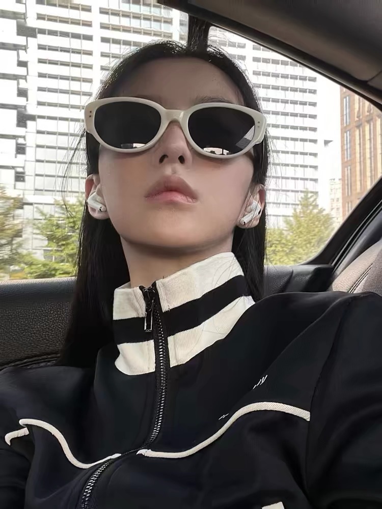 2024 New Korean-style retro cat-eye sunglasses, trendy and fashionable on Instagram, cross-border, individual and high-end sunglasses pic 5
