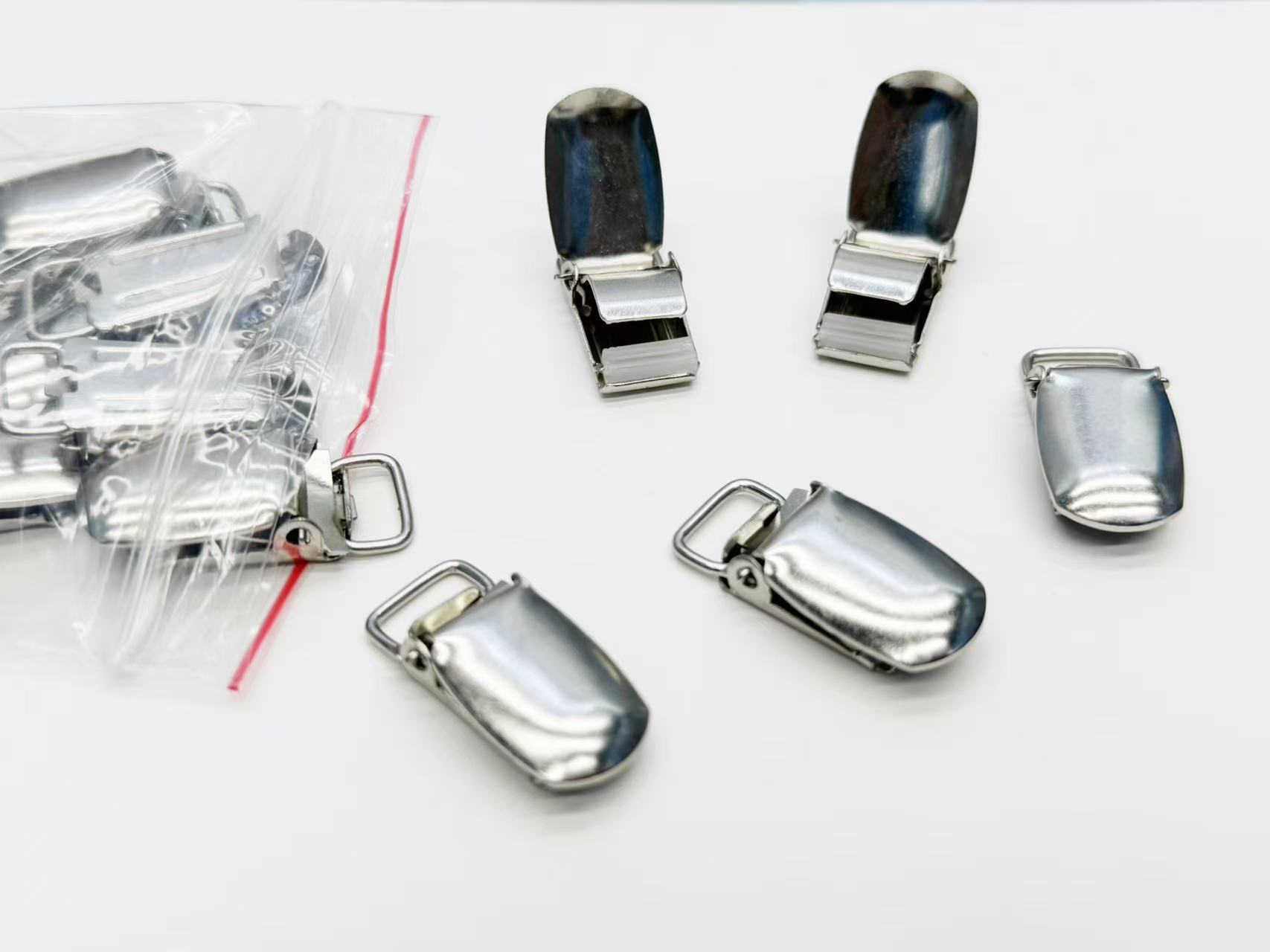 现货小面无胶鸭嘴扣 背带扣 鸭嘴夹 五金夹配件 织带扣 批发详情6