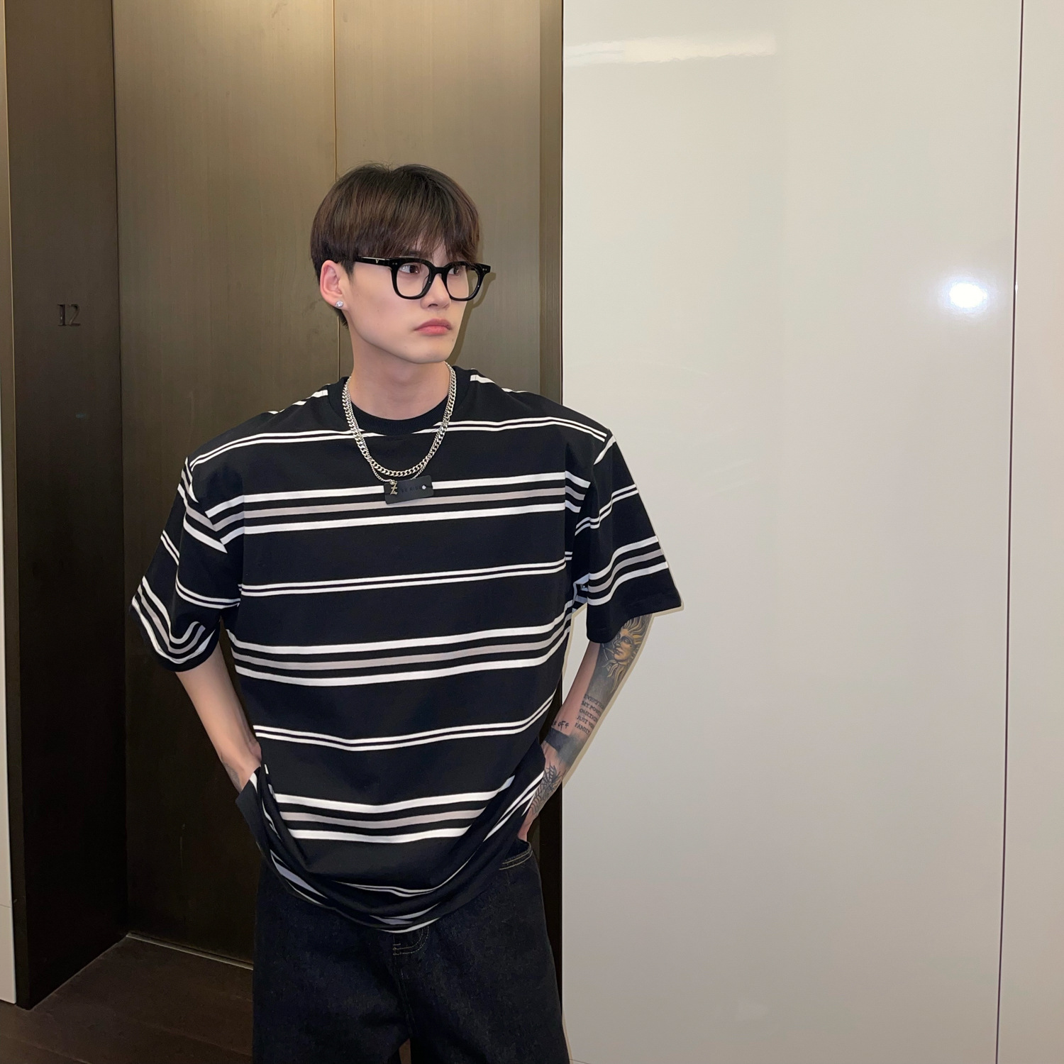 Trendy brand striped pure cotton short-sleeved T-shirt for men, new summer 2024 Korean style loose and casual shoulder pad half-sleeved in Instagram style pic 1