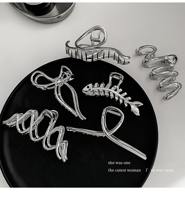 银色抓夹后脑勺金属简约气质冷淡风发夹大号高级感鲨鱼夹子头饰女详情3