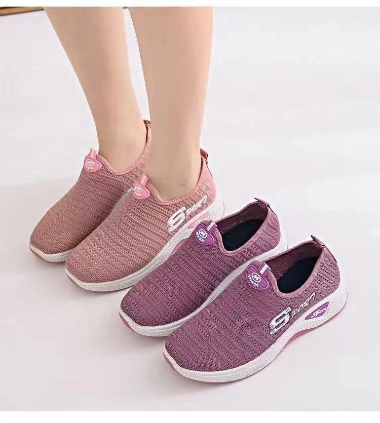 老年人妈妈鞋老北京布鞋女软底新款老太太鞋网面透气一脚蹬妈妈详情2