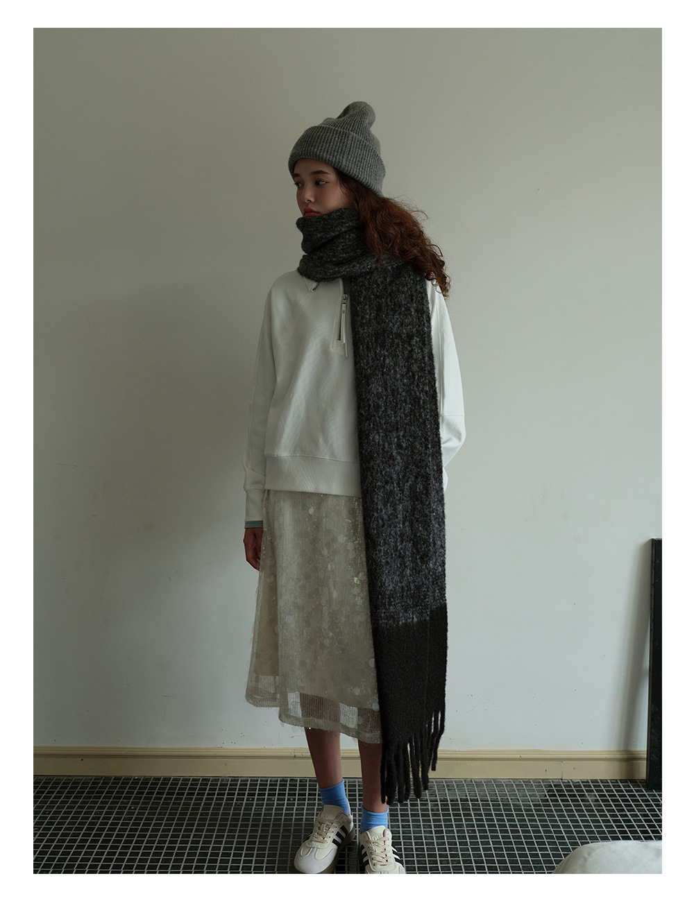 设计师款40羊毛混纺中性拼色围巾女冬季bai搭黑灰色韩版毛线围脖详情3