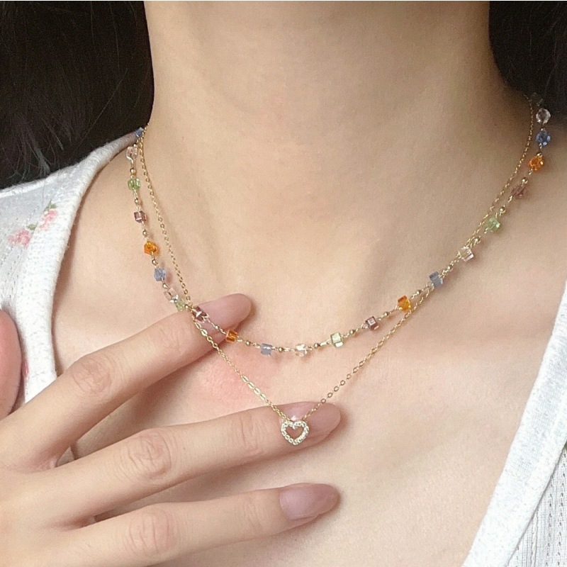 Heart-shaped necklace accessories for women, crystal beaded layering collarbone chain, a niche high-end and elegant necklace for women wholesale pic 24