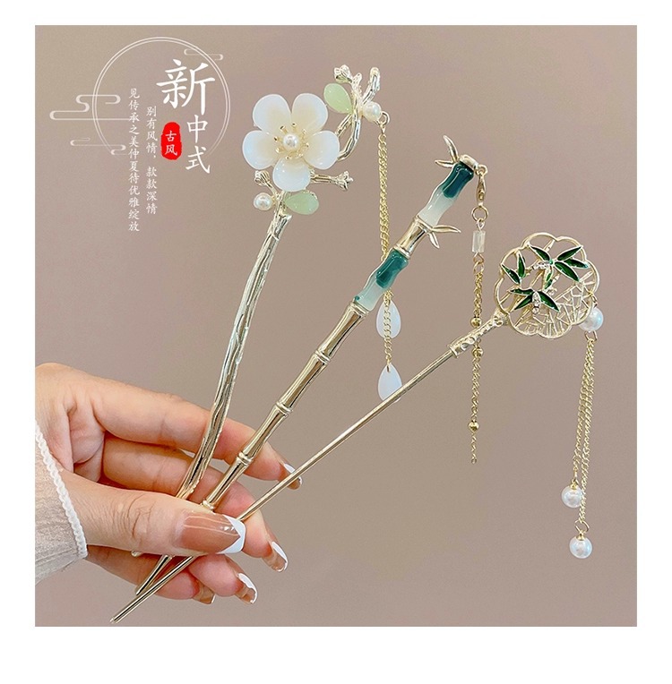 Chinese-style and trendy horse face dress accessories, hairpins, high-end feel, new Chinese-style temperament, hairpins at the back of the head, Chinese-style simple and elegant step shaking hair accessories pic 36