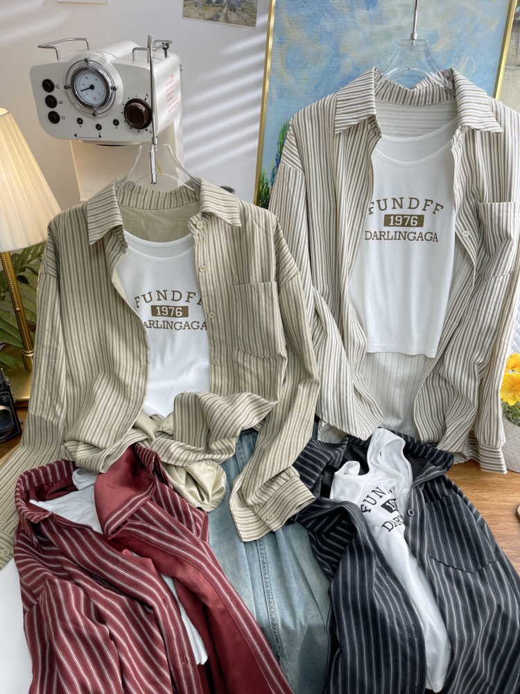 Dongdaemun, South Korea, early autumn new Korean-style vertical striped long-sleeved shirt for women, loose and casual, stylish shirt trend 4730 pic 2