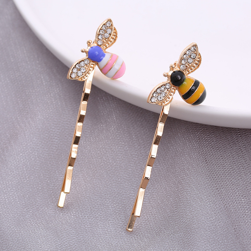 Wholesale of Korean-style hair accessories: Cute little bee hair clips, straight clips, alloy diamond-encrusted bangs clips, colorful edge clips for women pic 3