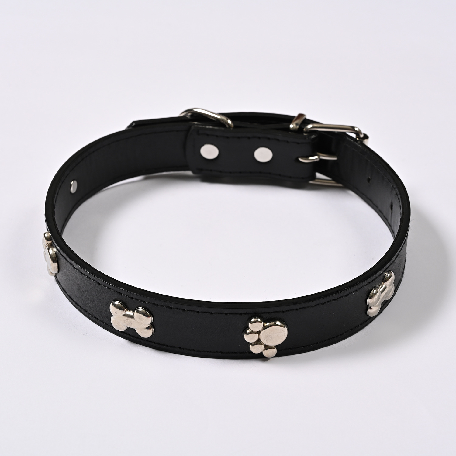 Wholesale of PU leather dog collars, fashionable and durable, adjustable small, medium and large dog neck and collar pet supplies pic 10