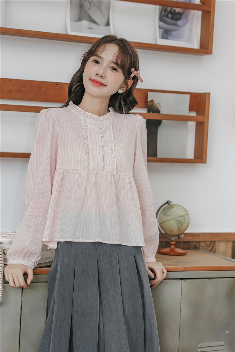 2023 Autumn new style sweet and fresh lantern sleeve lace patchwork round neck pullover long-sleeved striped doll shirt for women pic 15