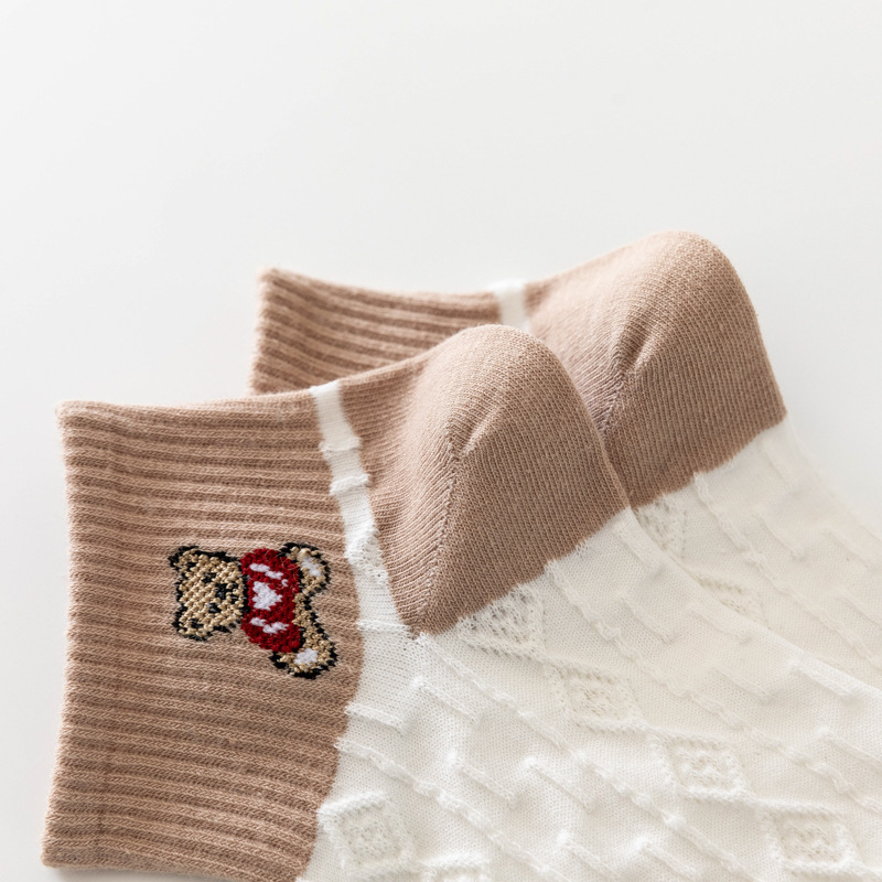 Short love bear cute cartoon calcetines deportivos para mujeres primavera/otoño calcetines para niñas calcetines al por mayor colegial viento calcetines de boca rasa calcetines de piso una pieza de repuesto calcetines pic 8