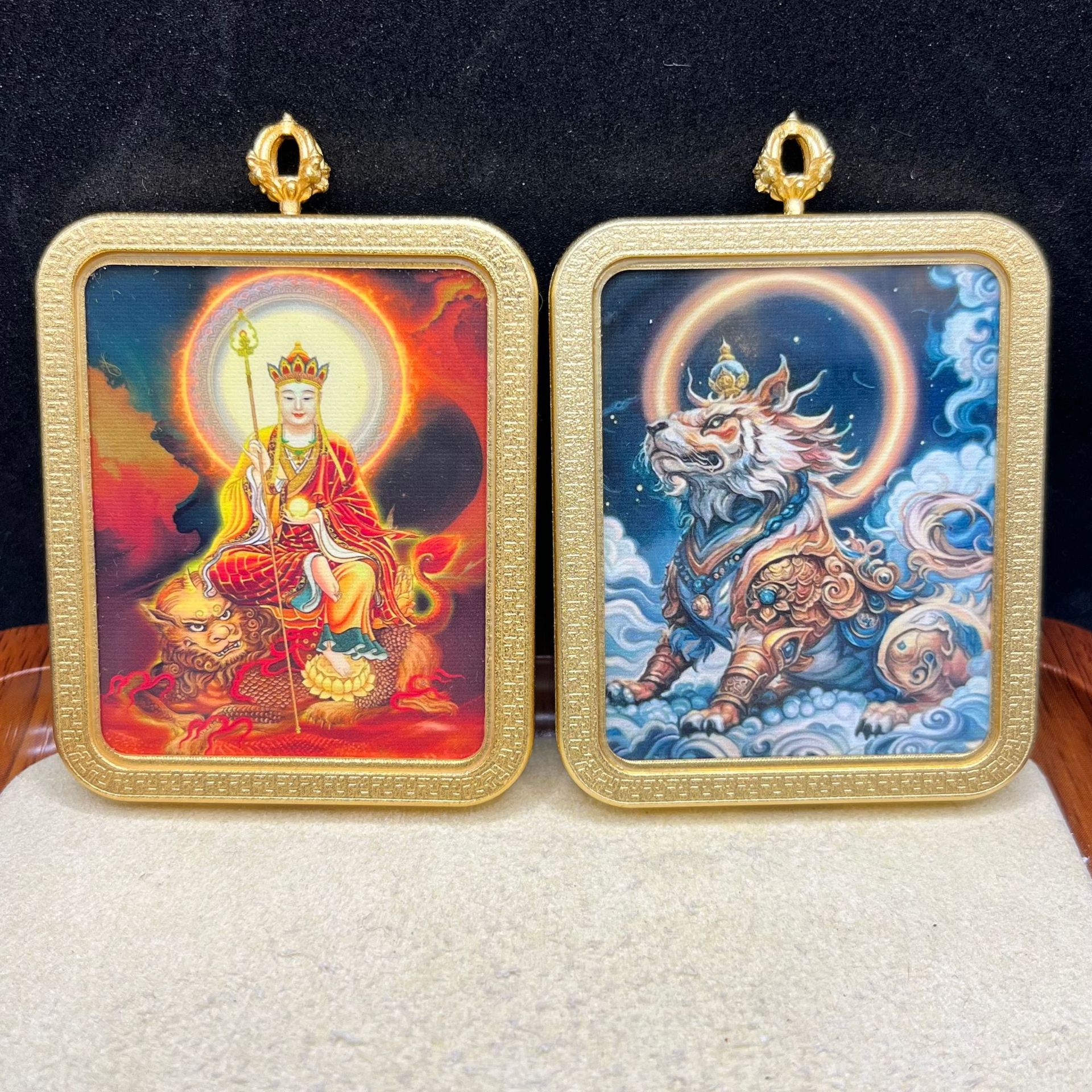藏式半手绘双面唐卡吊坠 扎基拉姆唐卡 五台山龙五爷黄铜工艺品详情10