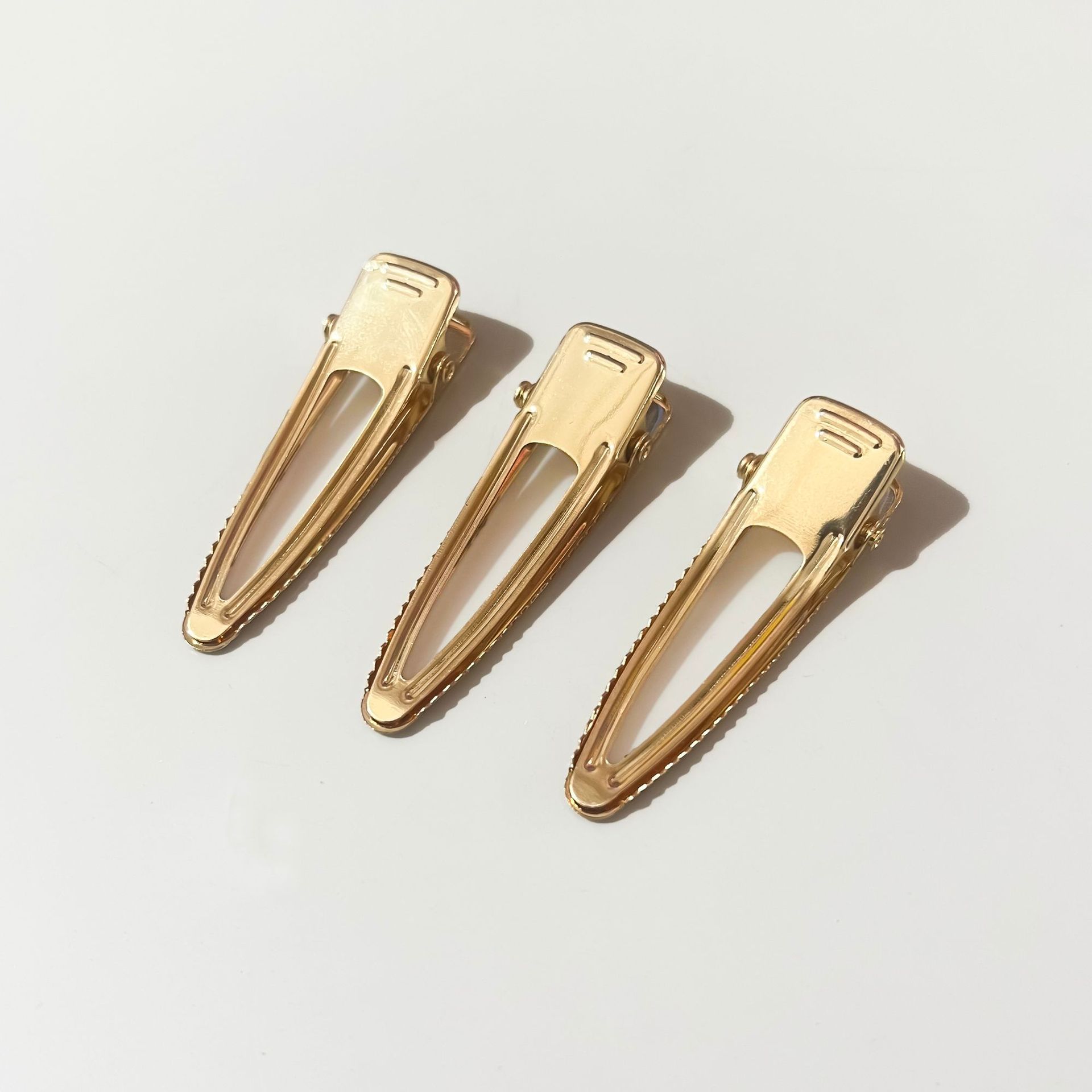 DIY multi-style irregular-shaped hair clips, color-preserving golden duckbill clips, bangs, broken hair, side hair accessories and accessories pic 1