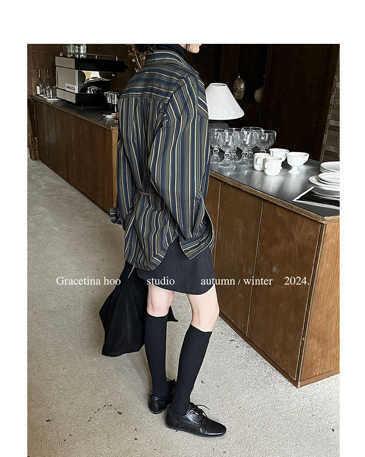 The First batch of Thirteen Factories 2024 autumn/winter new simple and laid-back style top, retro loose long-sleeved striped shirt for women pic 11