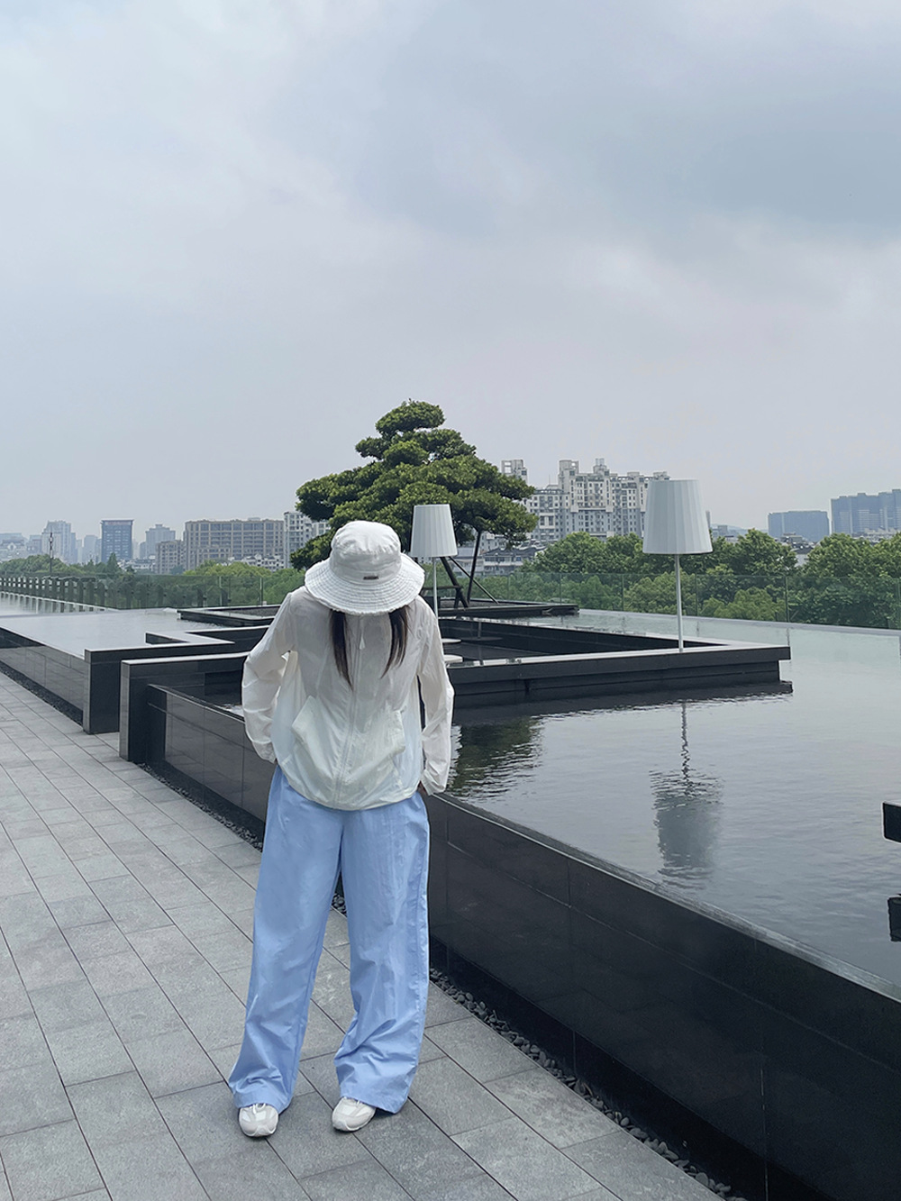 子川蓝色系清凉垂感工装裤女2024夏季新款松紧腰百搭直筒长裤8656详情27